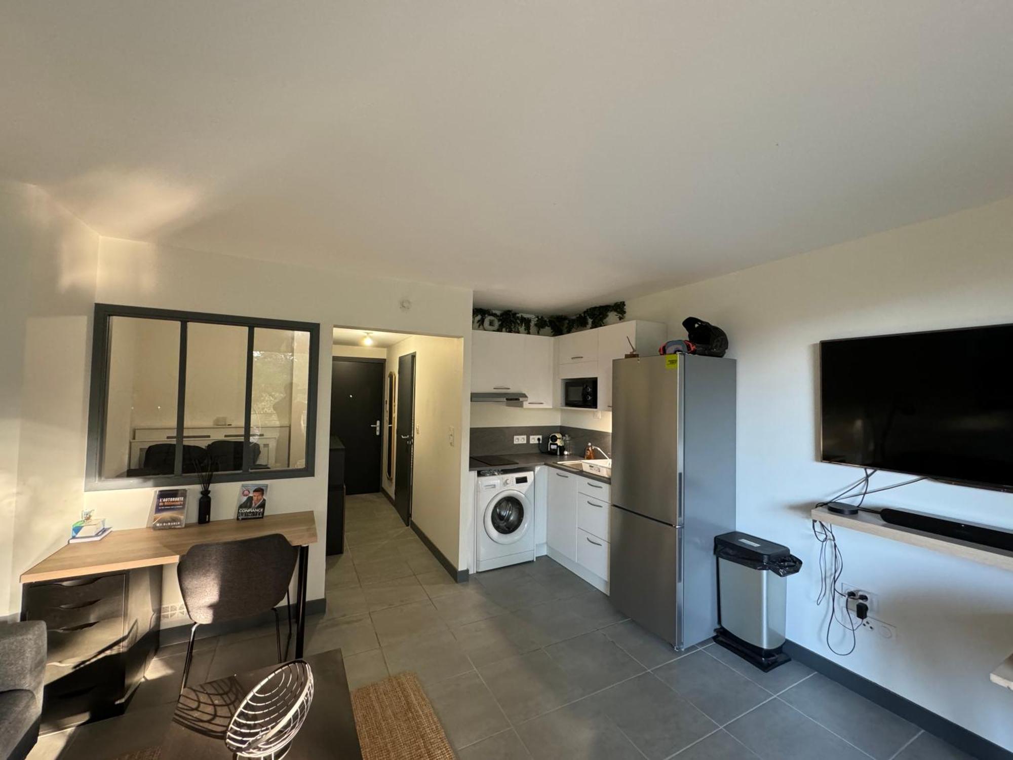 Tres Bel Appartement Cannes Extérieur photo